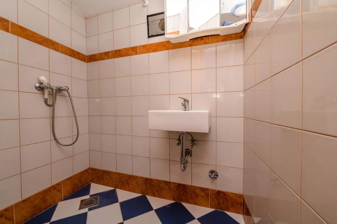 Betlehem & Nazaret Cottage On Krk Island Poljice Croatia