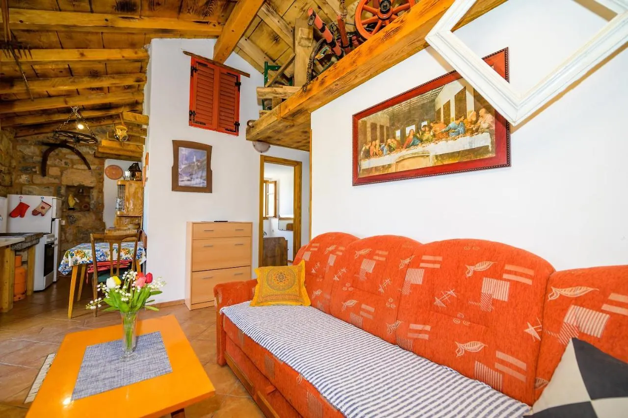 Betlehem & Nazaret Cottage On Krk Island Poljice Croatia