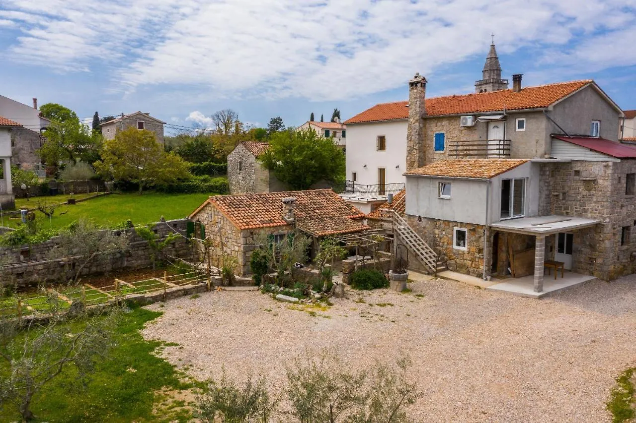 Betlehem & Nazaret Cottage On Krk Island Poljice Croatia